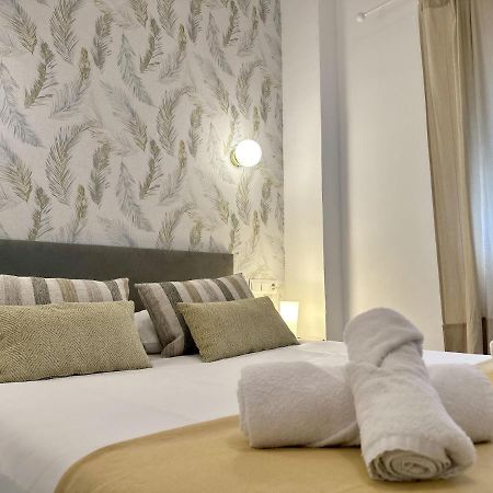 Alamos Suite Malaga Exterior photo